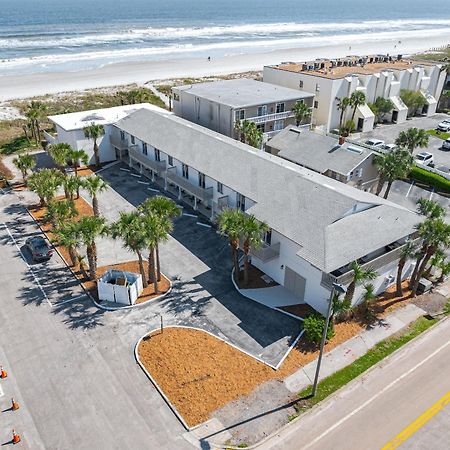 A Wave From It All Oceanview 2Nd Level Patio Jacksonville Beach Exterior photo